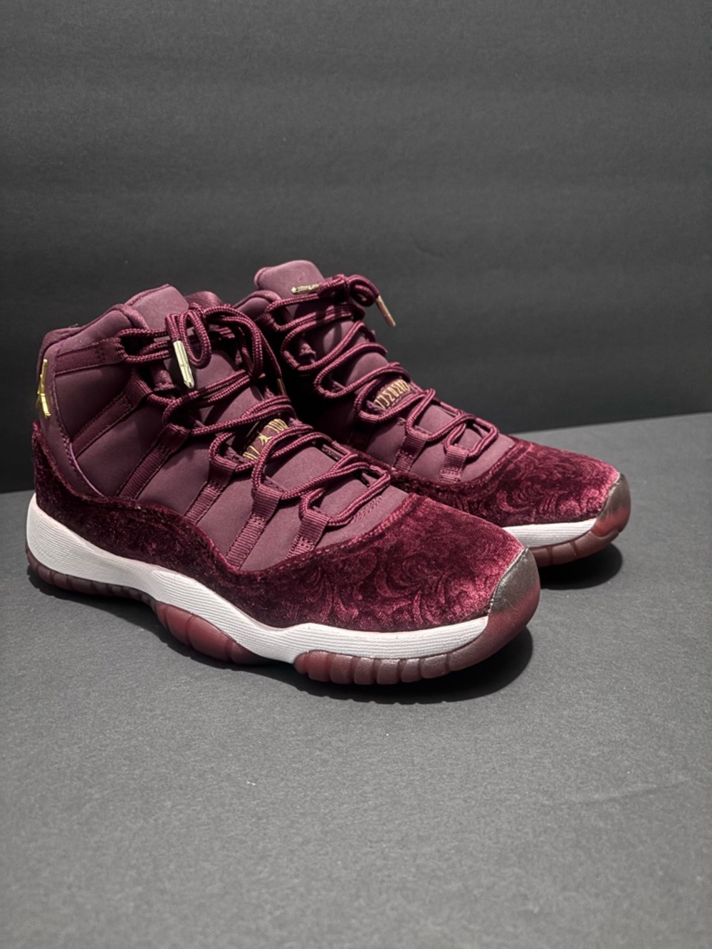 Jordan 11 GS Heiress Retro Velvet (Night Maroon) - Limited Edition 6.5 Youth